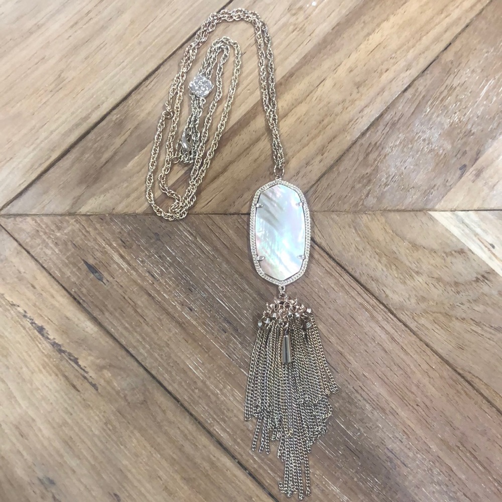 Kendra Scott Necklace